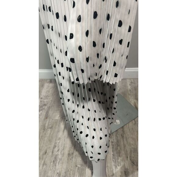 Balenciaga Pleated Polka Dot Crepe Midi Dress Size 6 (38) - Picture 15 of 15